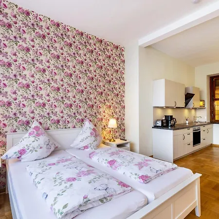 Apartment Englisches